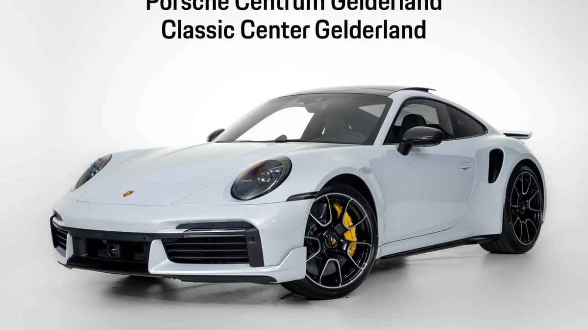 Porsche 911 (2025) — foto 1