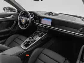 Porsche 911 (2025) thumbnail 7
