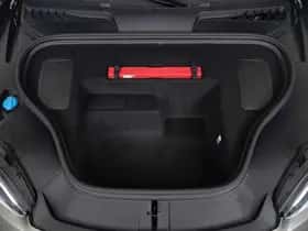 Porsche Macan (2025) thumbnail 24