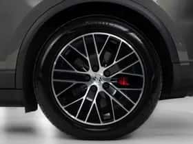 Porsche Macan (2025) thumbnail 49