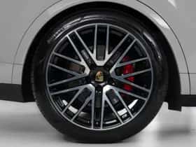 Porsche Cayenne (2024) thumbnail 21
