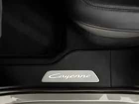 Porsche Cayenne (2024) thumbnail 38