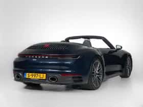 Porsche 911 (2022) thumbnail 18