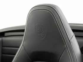 Porsche 911 (2022) thumbnail 44
