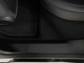 Porsche Macan (2024) thumbnail 36