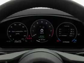 Porsche Cayenne (2024) thumbnail 16