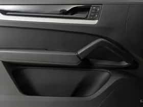Porsche Cayenne (2024) thumbnail 18