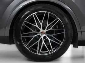 Porsche Cayenne (2024) thumbnail 21