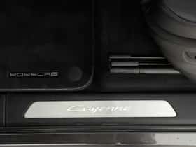 Porsche Cayenne (2024) thumbnail 34