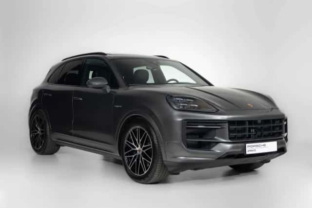 Porsche Cayenne (2024) thumbnail 5