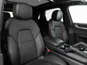 Porsche Cayenne (2024) thumbnail 8