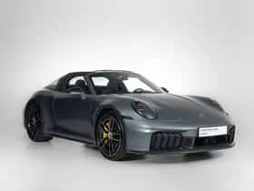 Porsche 911 (2025) thumbnail 19