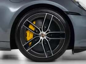Porsche 911 (2025) thumbnail 25