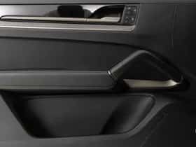 Porsche Cayenne (2025) thumbnail 41