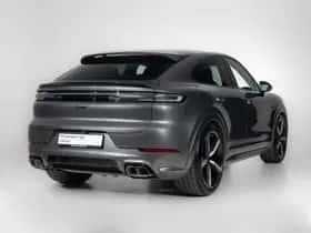 Porsche Cayenne (2025) thumbnail 6