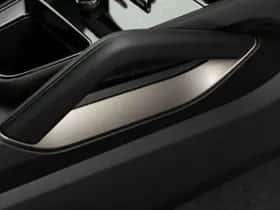 Porsche Cayenne (2025) thumbnail 52