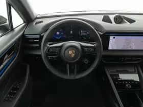 Porsche Macan (2025) thumbnail 13