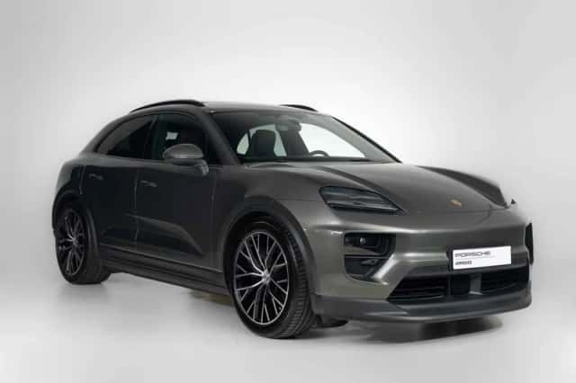 Porsche Macan (2025) thumbnail 5