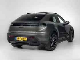 Porsche Macan (2025) thumbnail 6