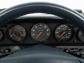 Porsche 911 (1996) thumbnail 12