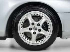 Porsche 911 (1996) thumbnail 18