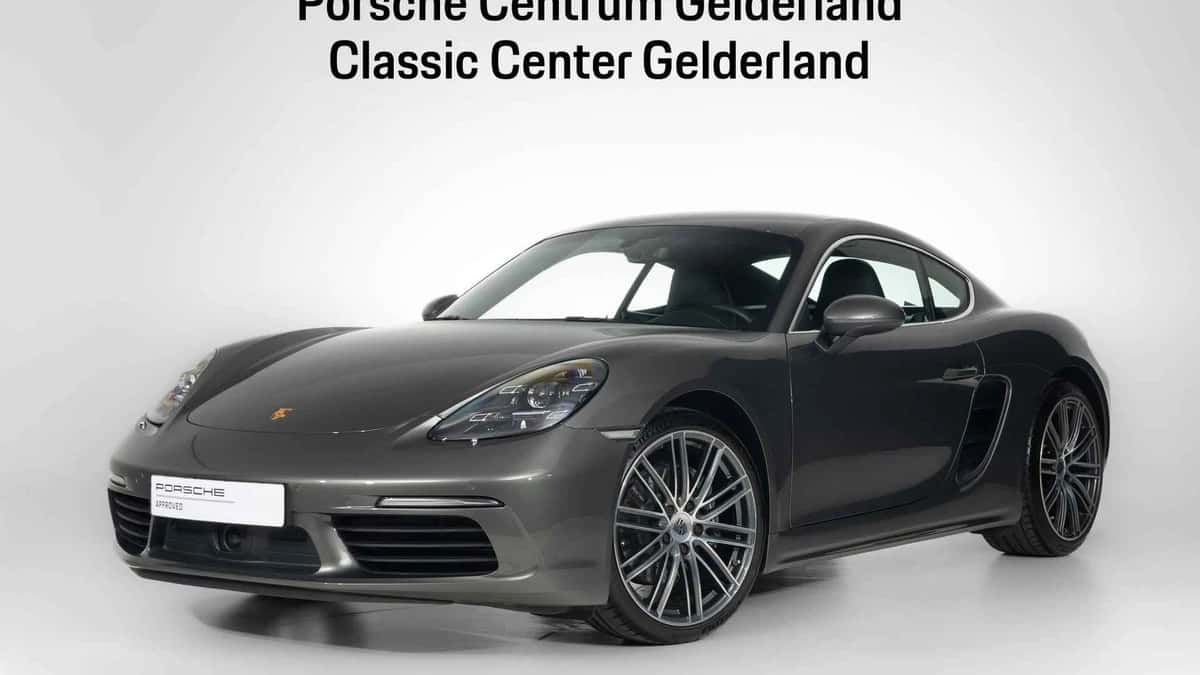 Porsche 718 (2025) — foto 1