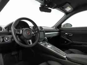 Porsche 718 (2025) thumbnail 3