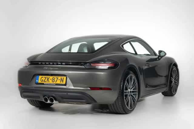 Porsche 718 (2025) thumbnail 6