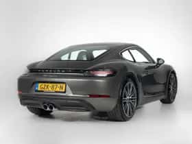 Porsche 718 (2025) thumbnail 6