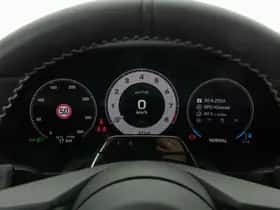 Porsche 911 (2026) thumbnail 18