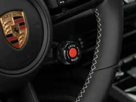 Porsche 911 (2026) thumbnail 33