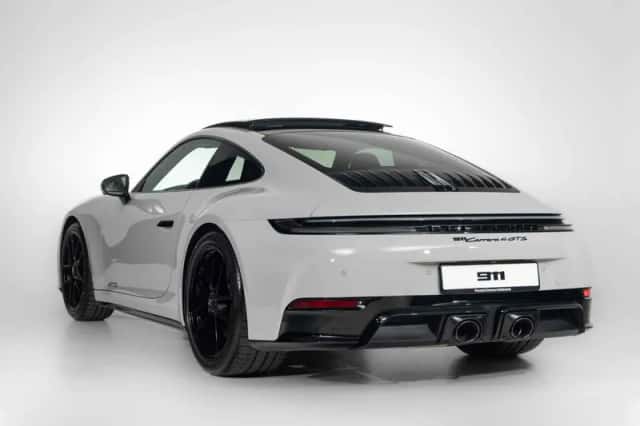 Porsche 911 (2026) thumbnail 6