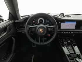 Porsche 911 (2026) thumbnail 9