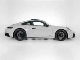 Porsche 911 (2026) thumbnail 10
