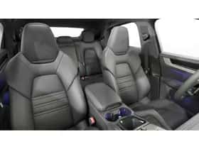 Porsche Cayenne (2026) thumbnail 4