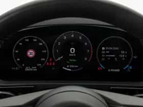 Porsche Cayenne (2024) thumbnail 16