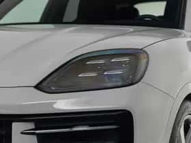 Porsche Cayenne (2024) thumbnail 23