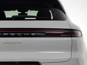Porsche Cayenne (2024) thumbnail 30