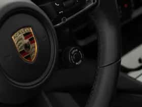 Porsche Cayenne (2024) thumbnail 36