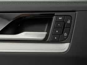 Porsche Cayenne (2024) thumbnail 38