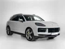 Porsche Cayenne (2024) thumbnail 5