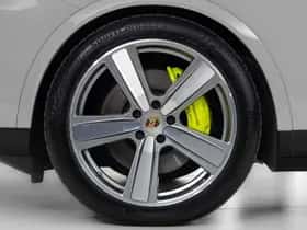 Porsche Cayenne (2024) thumbnail 51