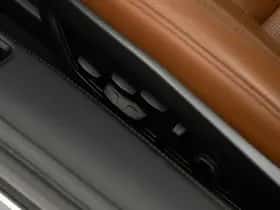 Porsche 911 (2021) thumbnail 44
