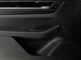 Porsche Macan (2026) thumbnail 36