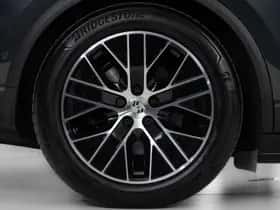 Porsche Macan (2026) thumbnail 47