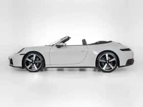 Porsche 911 (2025) thumbnail 11