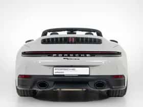 Porsche 911 (2025) thumbnail 18