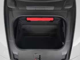 Porsche 911 (2025) thumbnail 26