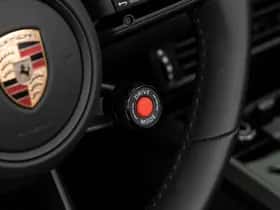 Porsche 911 (2025) thumbnail 35