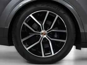 Porsche Cayenne (2025) thumbnail 30